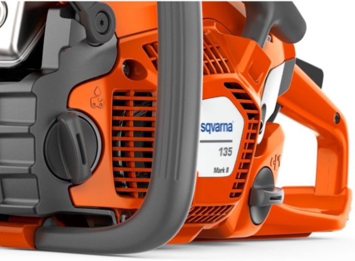 CHAINSAW HUSQVARNA 135 Mark II-14" 38.0 cm3, 2.14 HP, BAR LENGTH 35.00 cm