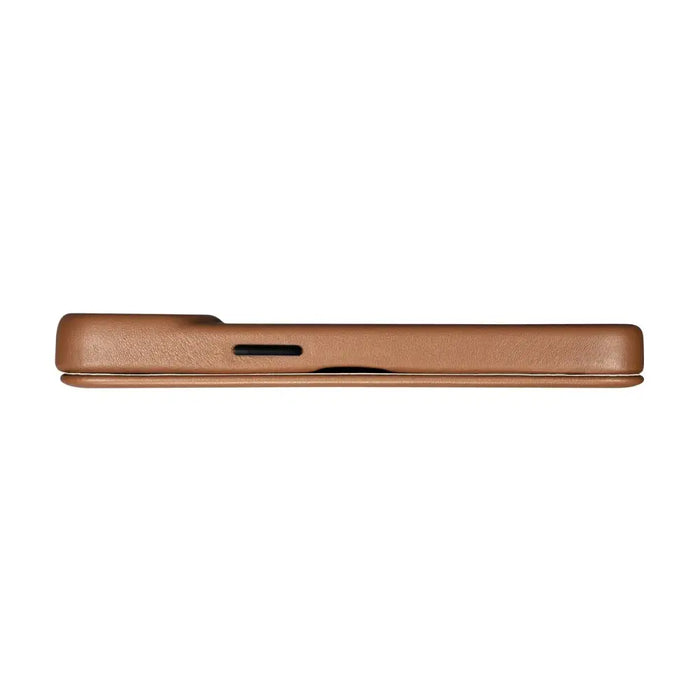iCarer CE Premium Leather Folio Case iPhone 14 magnetic flip case MagSafe brown (WMI14220713-BN) - Cell phone cases