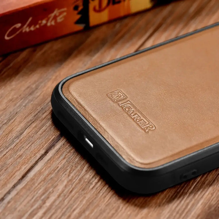 iCarer Leather Oil Wax case covered with natural leather for iPhone 14 Pro brown (WMI14220718-TN) - Cell phone cases