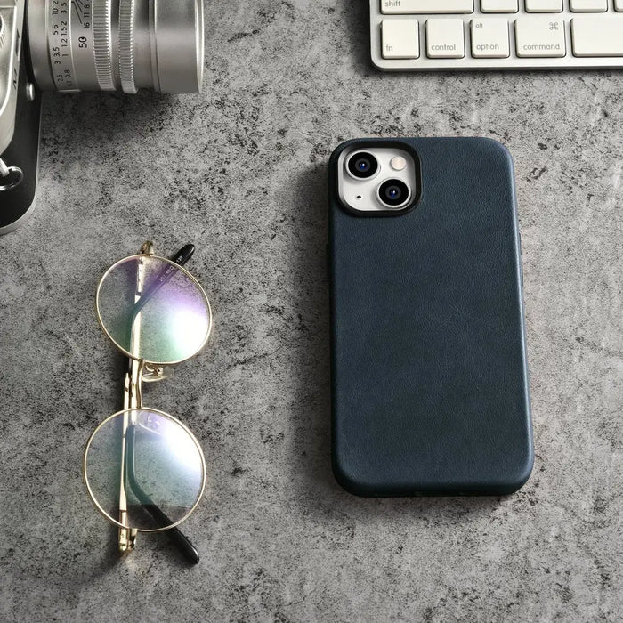 iCarer Oil Wax Premium Leather Case iPhone 14 Magnetic Leather Case with MagSafe Dark Blue (WMI14220701-BU) - Cell