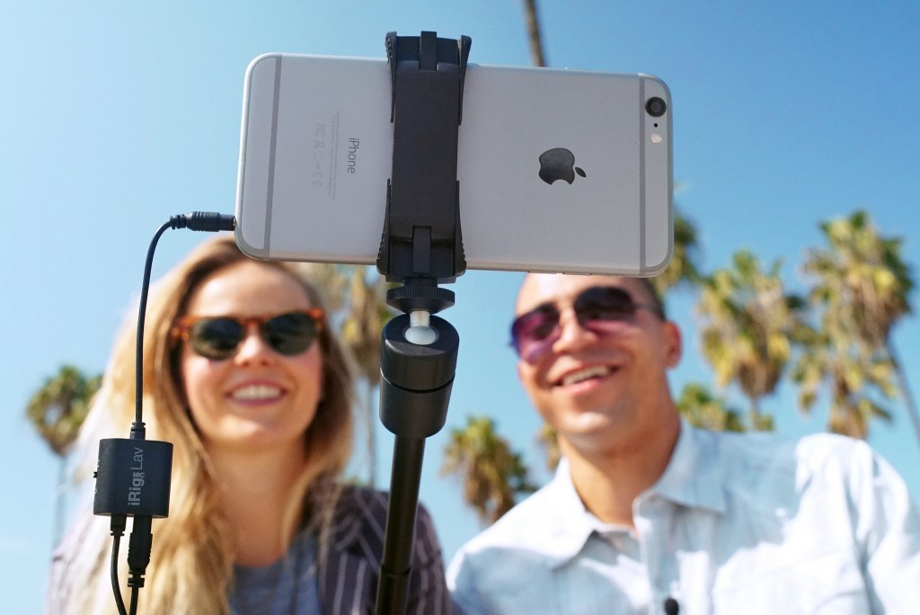 IK Multimedia iRig Mic Lav Black Clip-on microphone - MicrophonesMIS-MIK<<<Microphones and headphonesMIS<<<ActionPL