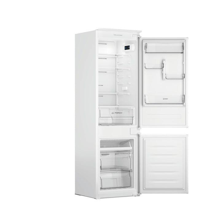 Built-in refrigerator with freezer Indesit INC18 T112, 250 l, E, No Frost, Yes