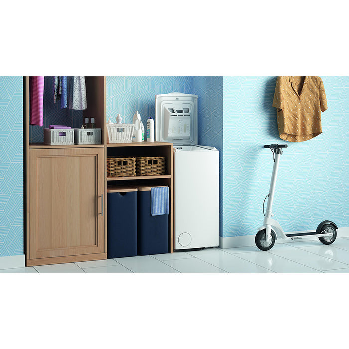 Washing machine Indesit BTW S50400 EU/N, 1000 rpm, 5.00 kg, C, White