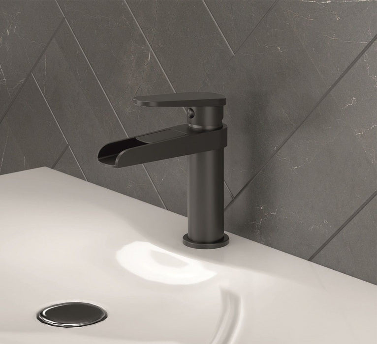 CASCADA STANDING BASIN MIXER CHM
