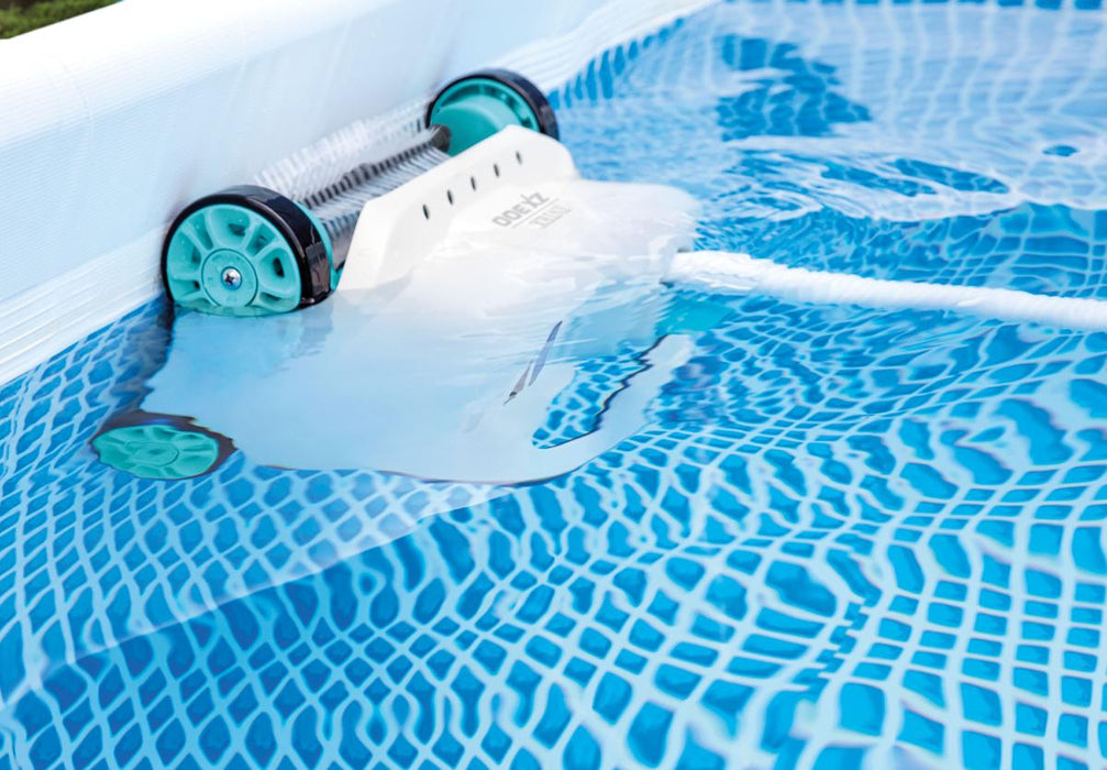 INTEX 28005 POOL VACUUM CLEANER