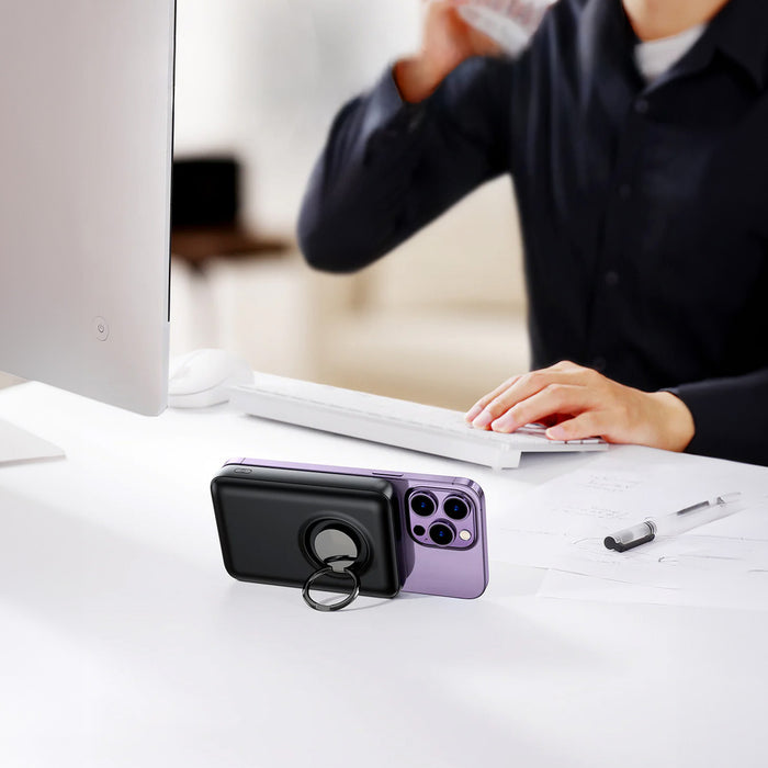 Joyroom JR-W050 20W MagSafe Wireless Power Bank 10000mAh with Stand + USB-C Cable - Black