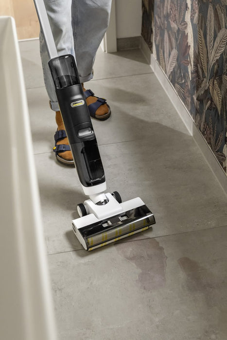 KARCHER FCV 3 Extra+ electric mop with vacuum function - 1.056-126.0 White
