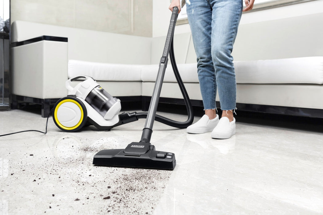 Vacuum cleaner Kärcher VC 3 Plus 0.9 L Cylinder vacuum Dry 700 W Bagless (1.198-060.0)