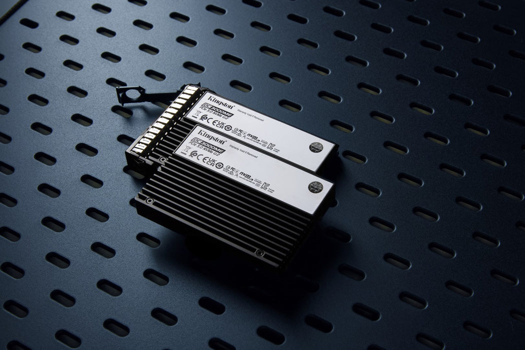 Kingston Technology 3.84TB DC3000ME U.2 PCIe 5.0 NVMe TCG Opal Enterprise SSD