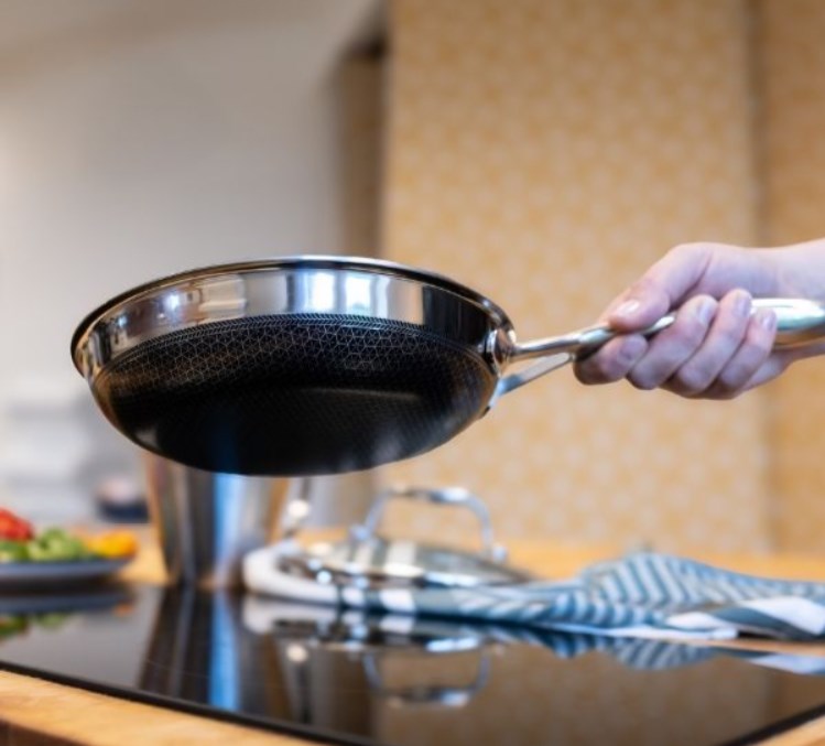 Kohersen NX CERAMIC frying pan with lid, 24 cm