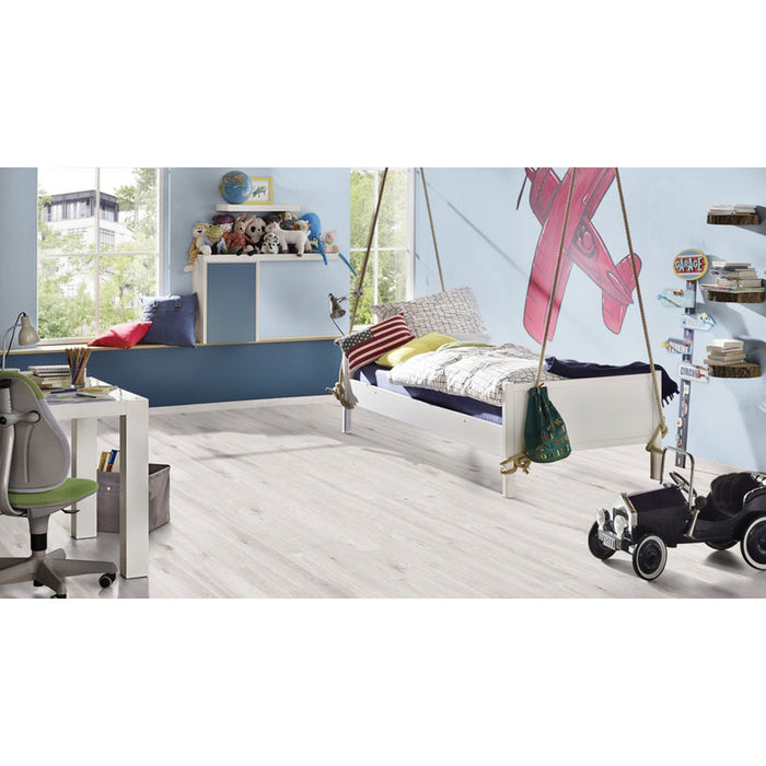 LAMINATED PARQUET KRONO ORIGINAL NOVELLA OAK SKYDIVE K396, 8.00 mm, 31/AC3