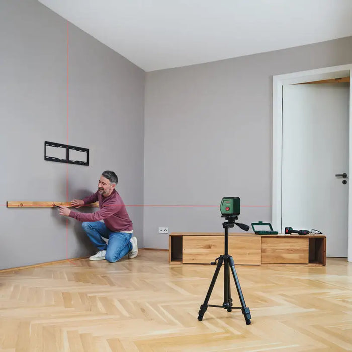 LASER LEVEL BOSCH UNIVERSAL LEVEL 2 - Електронни нивелири<<<Специални инструменти<<<Инструменти и железария<<<Praktiker
