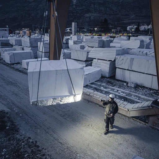 Ledlenser P18R Black Hand flashlight LED - FlashlightsOSW-LAT<<<LightingOSW<<<ActionPL