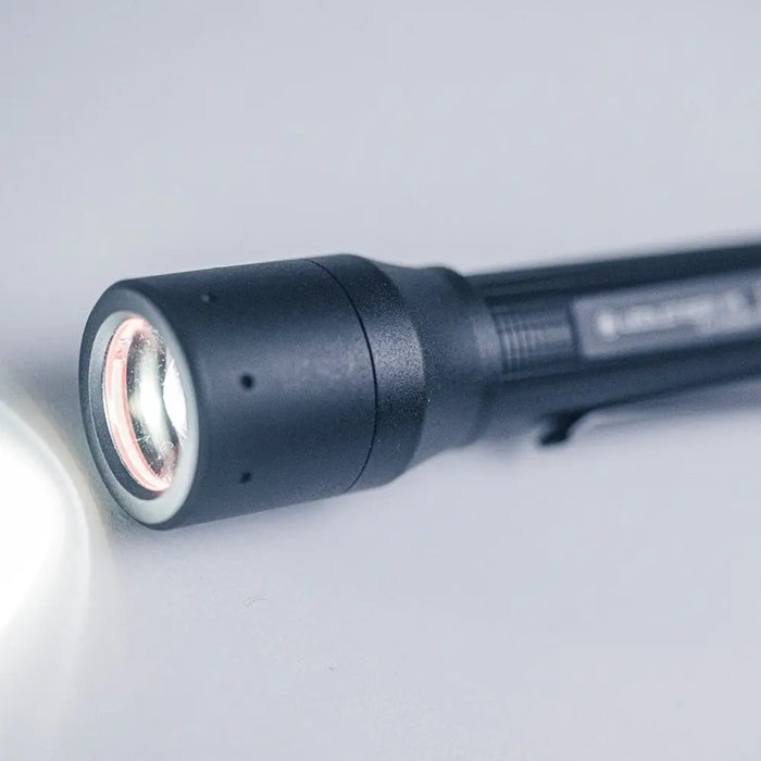 Ledlenser P5 Black Torch with clip LED - FlashlightsOSW-LAT<<<LightingOSW<<<ActionPL