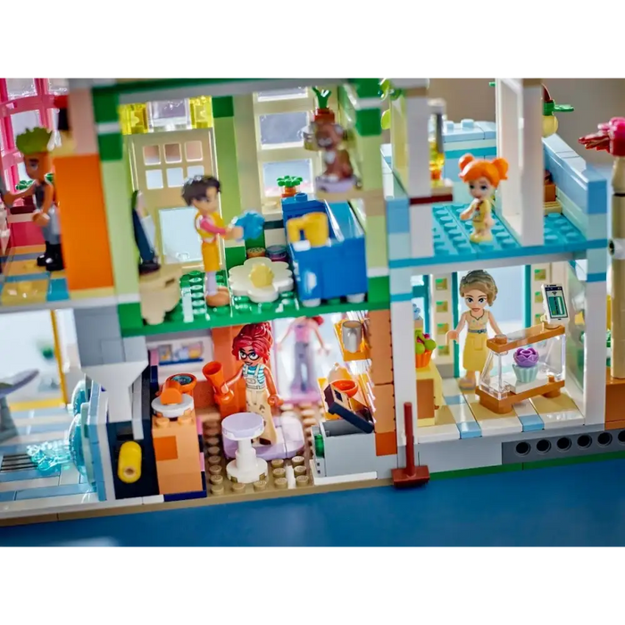 LEGO FRIENDS 42670 Heartlake City Apartments and Stores - LEGOKLO-LEG<<<Construction setKLO<<<ActionPL
