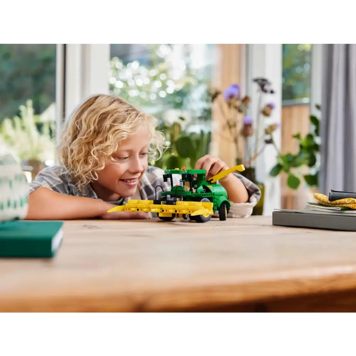 LEGO Technic - John Deere 9700 Forage Harvester - 42168 - Фигурки<<<Геймърска