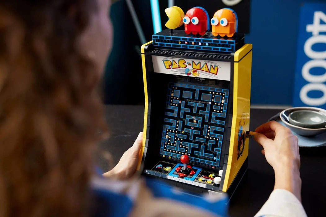 LEGO ICONS 10323 PAC-MAN GAME MACHINE