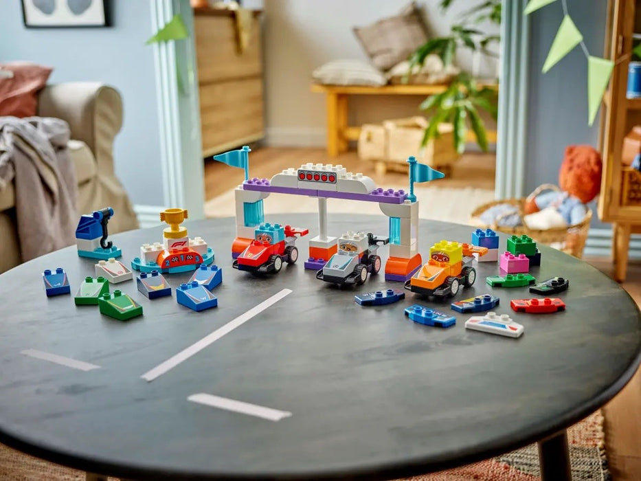 LEGO DUPLO 10445 F1 Team Race Cars & Drivers