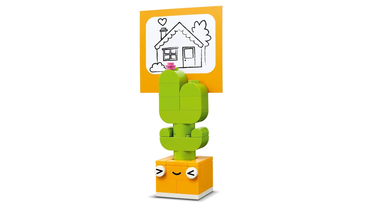 LEGO CLASSIC 11042 Creative Happy Box