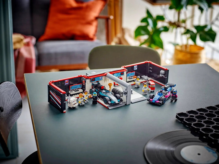 LEGO CITY 60444 F1 Garage & Mercedes-AMG & Alpine Cars