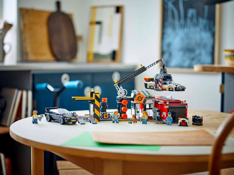 LEGO CITY 60472 Scrapyard with Cars