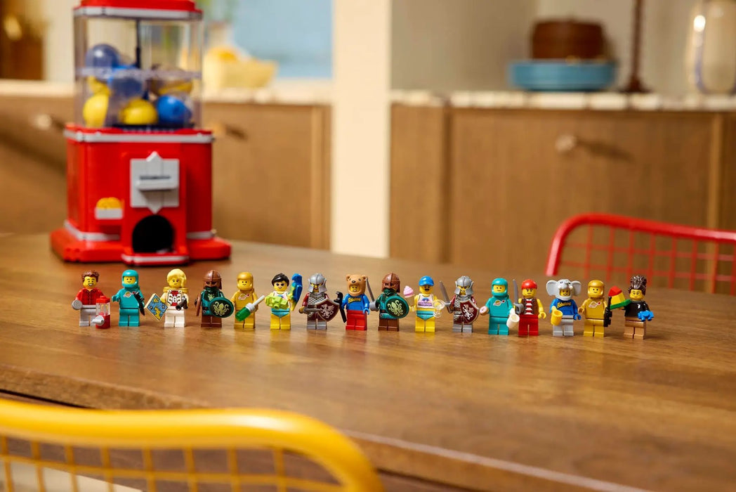 LEGO IDEAS 21358 Minifigure Vending Machine