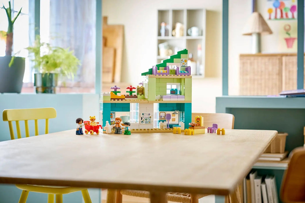LEGO DUPLO 10470 3 in 1 Modern Family House with Figures