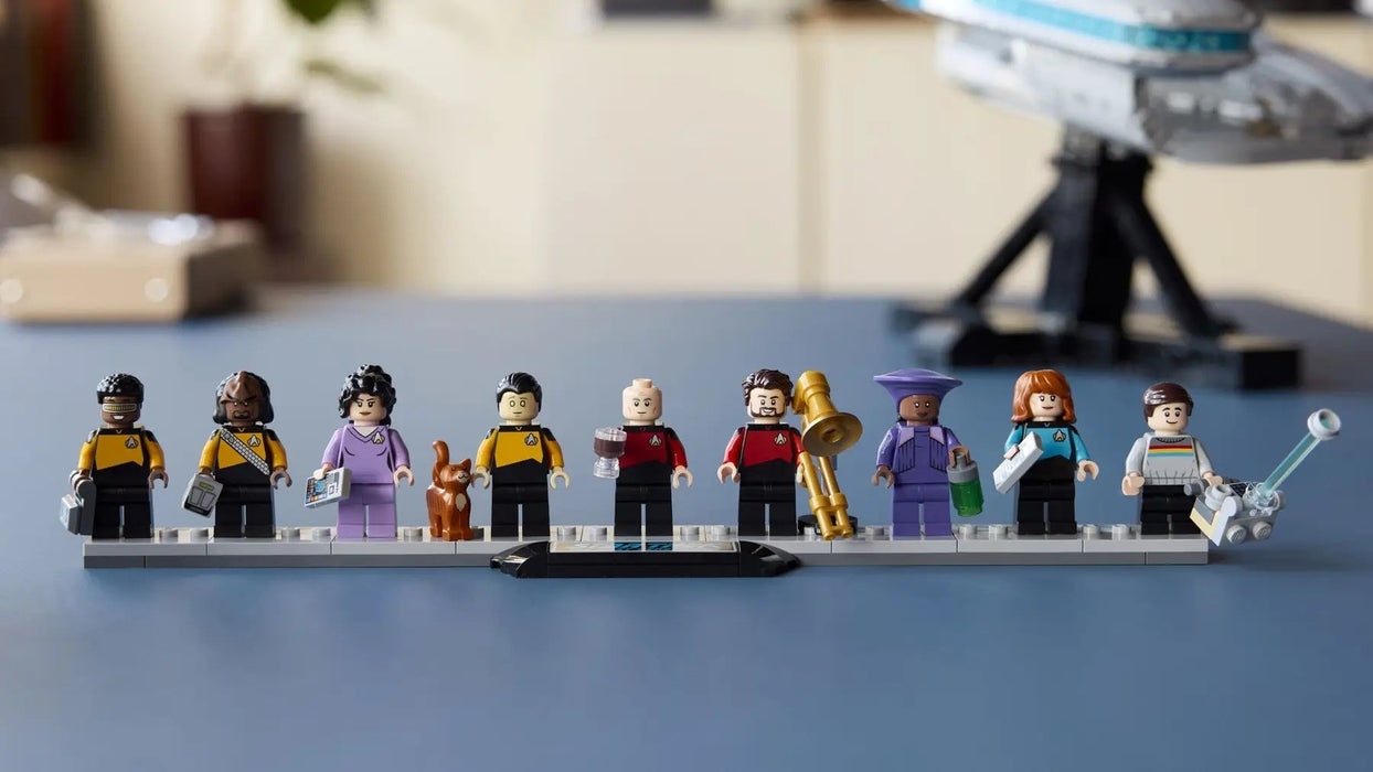 LEGO ICONS 10356 Star Trek: U.S.S. Enterprise NCC-1701-D