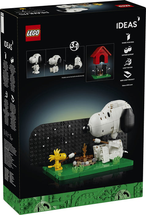 LEGO IDEAS 21368 Peanuts: Snoopy's Doghouse