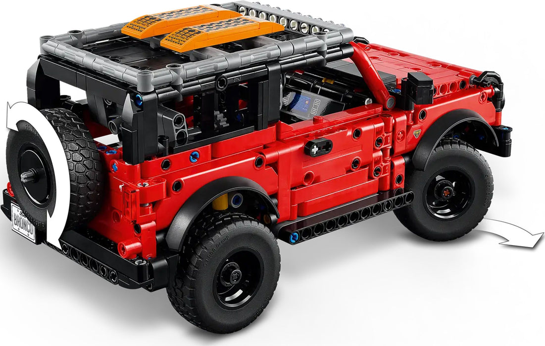 Construction set Lego 42213 Ford Bronco SUV 943 Pieces