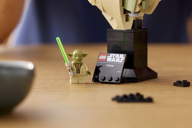 LEGO STAR WARS 75438 Yoda Bust