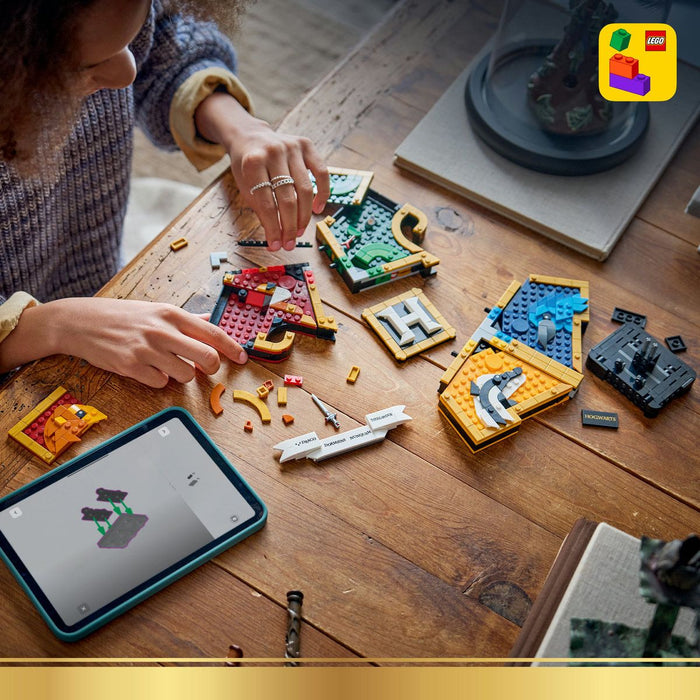 LEGO HARRY POTTER 76462 Hogwarts House Crest