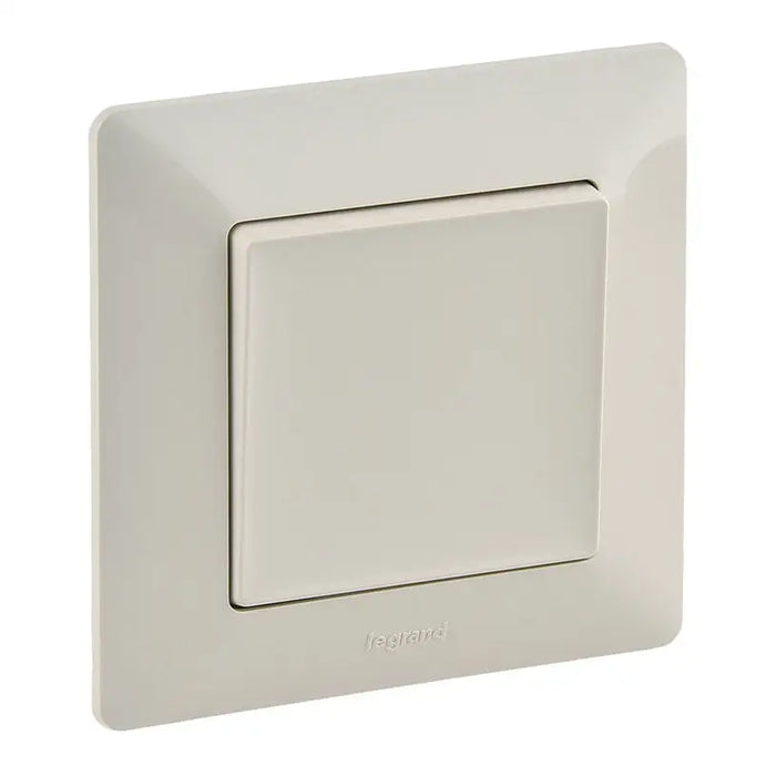LEGRAND VALENA LIFE DEVIATOR WRENCH WITH FRAME CREAM - Ключове и контакти<<<Електроматериали<<<Praktiker&&&Ключове и
