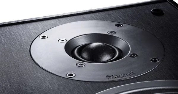 Magnat Monitor S30 2-way Black Wired 100 W