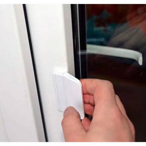 MAGNETIC DOOR LATCH VECTOR - Обков за врати<<<Обков<<<Мебели и интериор<<<Praktiker&&&Обков за врати<<<Врати и