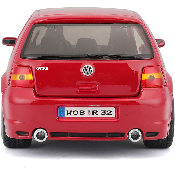 Metal car Maisto Special Edition - Volkswagen Golf R32, 1:24, red