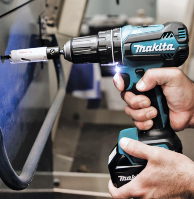 BATTERY IMPACT SCREWDRIVER MAKITA 18V