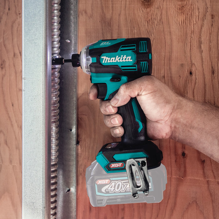 BATTERY BRUSHLESS IMPACT SCREWDRIVER MAKITA TD001GD201 40 V, 220.00 nm, NUMBER OF BATTERIES 2, 2.00 Ah, SUITCASE