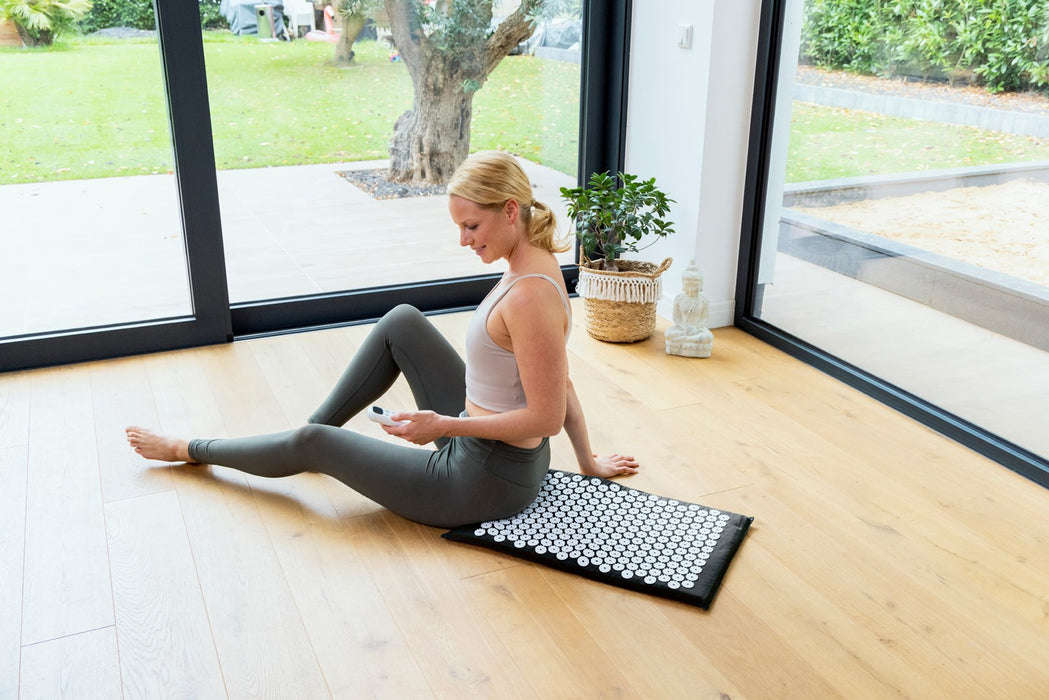 Medisana MM 100 acupressure mat with heating function