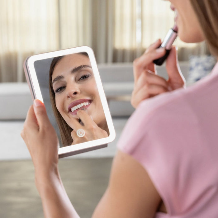 Medisana CM 400 LED table mirror