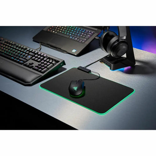 Mouse Mat Razer RZ02-02500300-R3M1 Gaming Black With cable Lighting RGB - Компютър Игри<<<Компютри|