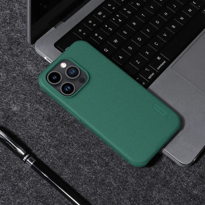 Nillkin Super Frosted Shield Pro Magnetic Case for iPhone 15 Pro - black - Cell phone cases and covers<<<HurtelXML