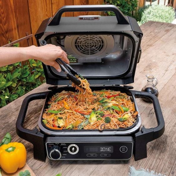Grill NINJA OG701 Air Fryer & Smoker Function