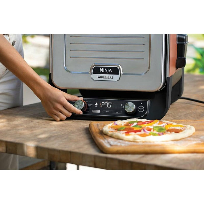 Ninja Woodfire Outdoor Pizza Oven 8-in-1, Red EU OO101EU