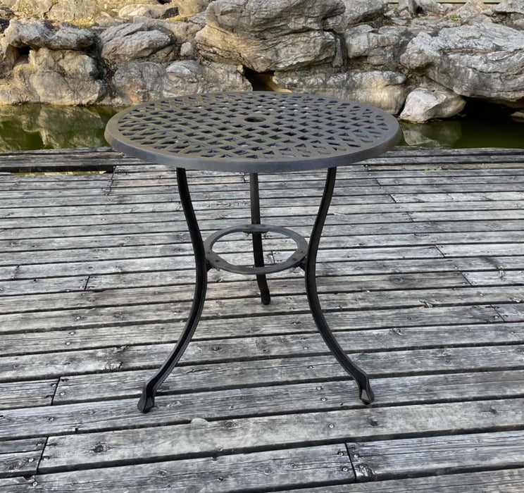 BISTRO TABLE SET + 2 ARTHUR CHAIRS