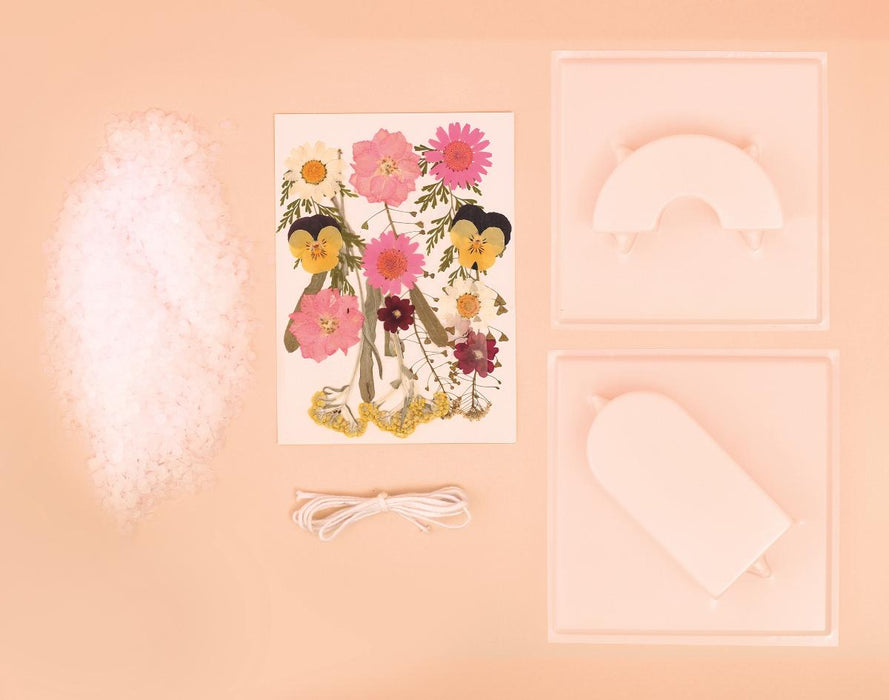 FLOWER MEADOWS CANDLE SET