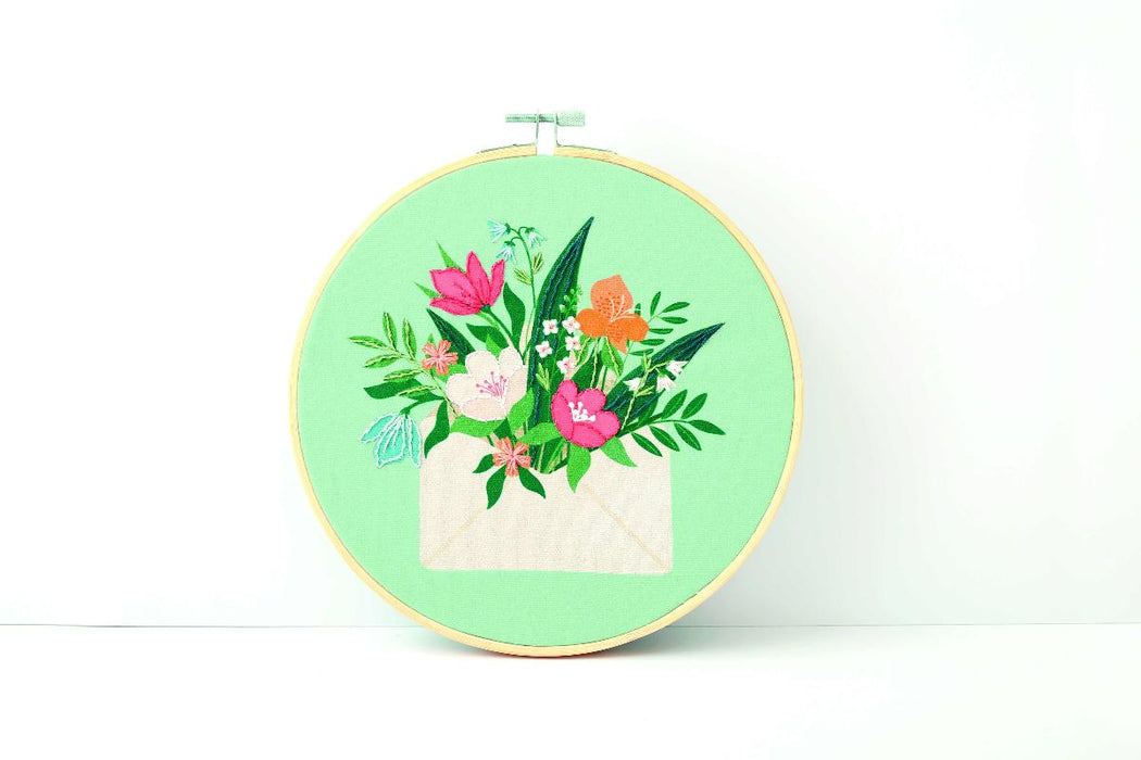 EMBROIDERY KIT Φ20CM FLOWERS