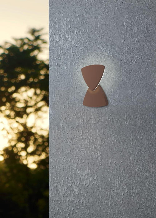 LED WALL LIGHT PEDERSANO 8W TRIANGULAR BROWN
