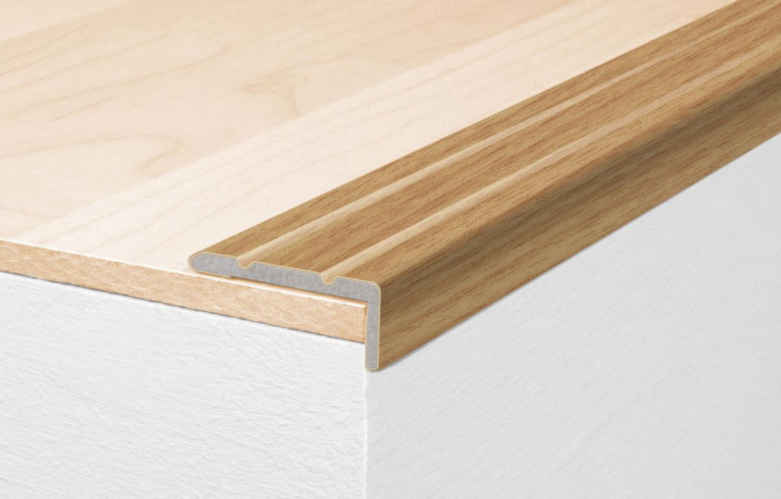 STAIRCASE D 25X10X90 BEECH