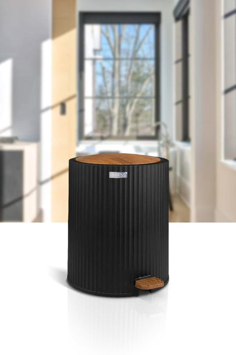 BATHROOM BASKET WITH PEDAL COLESIUM 5L BLACK
